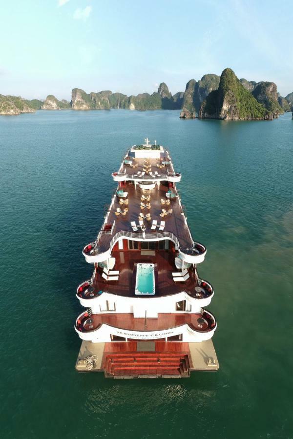 ホテル Ambassador Cruise Halong Bay ハロン エクステリア 写真