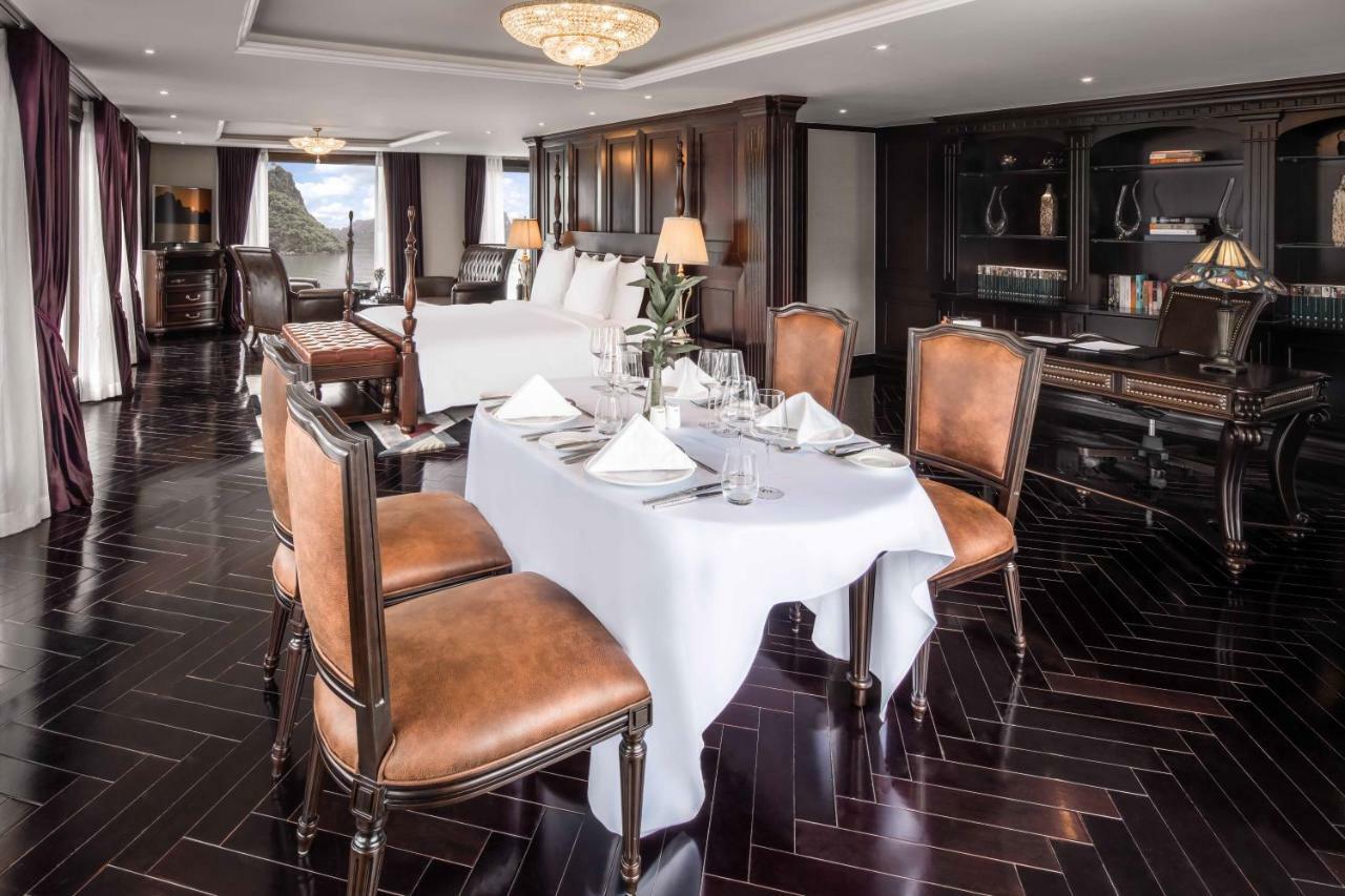 ホテル Ambassador Cruise Halong Bay ハロン エクステリア 写真