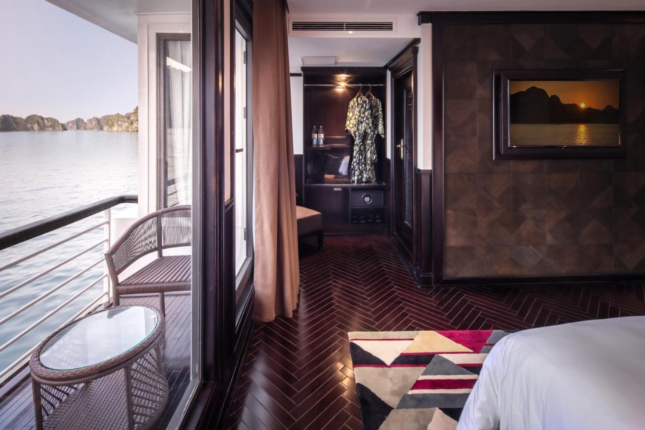 ホテル Ambassador Cruise Halong Bay ハロン エクステリア 写真
